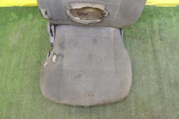 Сиденье переднее правое TOYOTA DYNA LY161 3L