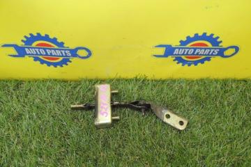 Запчасть ограничитель двери передний левый ISUZU ELF