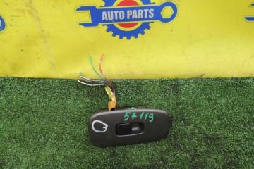 Фото запчасти блок управления стеклоподъемниками задний правый LEXUS IS200 контрактная запчасть Запчасть блок управления стеклоподъемниками задний правый LEXUS IS200