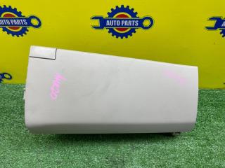 Запчасть бардачок пассажирский TOYOTA ESTIMA