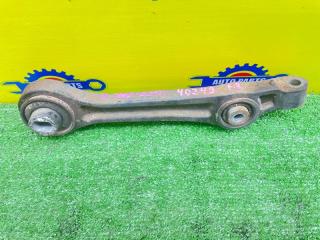 Запчасть рычаг передний правый CHRYSLER 300C 2006