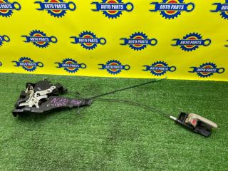 Запчасть замок боковой двери задний правый TOYOTA RAV4