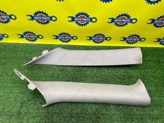 Запчасть накладка на стойку кузова передняя CHRYSLER 300C 2006