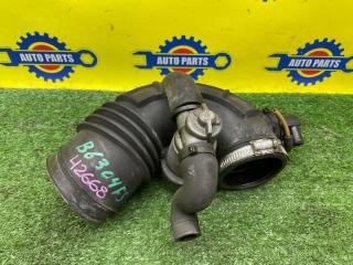 Запчасть патрубок воздушного фильтра VOLVO 960