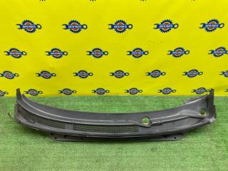 Запчасть решетка под лобовое стекло NISSAN MURANO