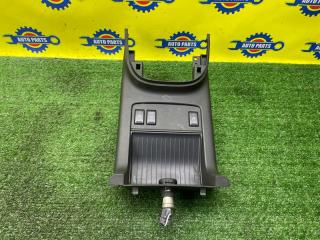 Запчасть накладка на центральную консоль NISSAN MURANO