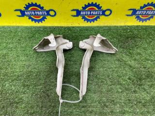 Запчасть петля капота TOYOTA CELSIOR