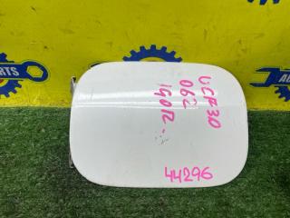 Запчасть лючок бензобака TOYOTA CELSIOR 2001