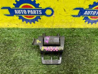 Запчасть крепление бампера заднее правое TOYOTA CORONA PREMIO