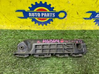 Запчасть крепление бампера переднее правое TOYOTA VITZ