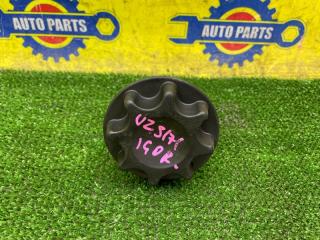 Запчасть болт крепления запаски TOYOTA CROWN MAJESTA