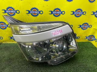 Запчасть фара правая TOYOTA VOXY