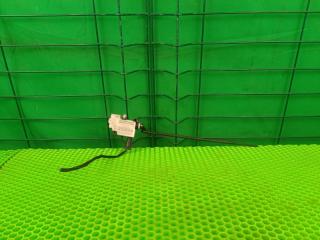 Запчасть активатор лючка бензобака BMW X5