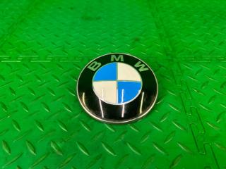 Запчасть эмблема на капот BMW 5 2007