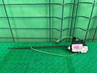 Запчасть замок лючка бензобака BMW X5 2008