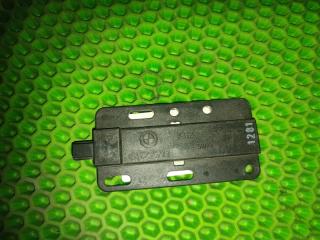 Фото запчасти антенна BMW 5 контрактная запчасть Запчасть антенна BMW 5