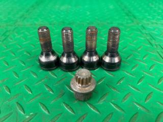 Запчасть болт колесный BMW 5