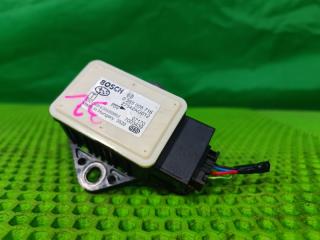 Запчасть датчик ускорения Subaru Outback 2007