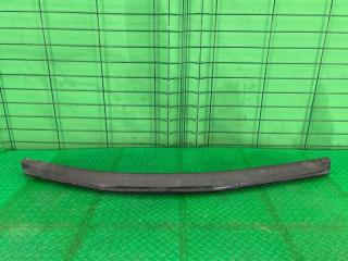 Запчасть уплотнитель капота BMW 3