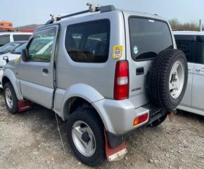 Порог кузова передний правый JIMNY/JIMNY SIERRA/JIMNY WIDE 1998/Цвет Z2S JB33W/JB43W G13B Порог кузова передний правый JIMNY/JIMNY SIERRA/JIMNY WIDE 1998/Цвет Z2S JB33W/JB43W G13B