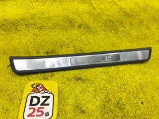 Запчасть накладка на порог задняя правая LEXUS GX470 2003