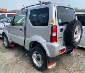 Порог кузова передний правый JIMNY/JIMNY SIERRA/JIMNY WIDE 1998/Цвет Z2S JB33W/JB43W G13B Порог кузова передний правый JIMNY/JIMNY SIERRA/JIMNY WIDE 1998/Цвет Z2S JB33W/JB43W G13B