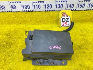Запчасть блок предохранителей передний CHEVROLET/GMC/GENERAL MOTORS/BUICK TRAILBLAZER/ENVOY/RAINIER 2002/ЦВЕТ 8555