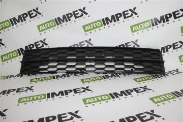 Решетка бампера центр Skoda OCTAVIA 2017-2020