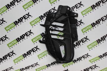 Рамка поворотника правая K5 2020- DL3 Рамка поворотника правая K5 2020- DL3