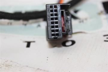 Зеркало левое Белое OCTAVIA 2013-2020 A7 2013-2020 Зеркало левое Белое OCTAVIA 2013-2020 A7 2013-2020