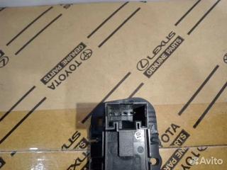 Кнопка стеклоподъемника правая Volkswagen Tiguan 1