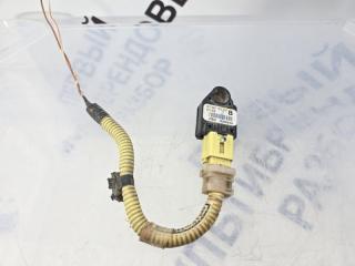 Датчик удара Toyota Hilux