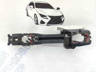 Запчасть кронштейн ручки двери передний левый Nissan Murano