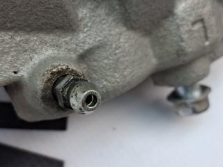 Суппорт тормозной передний левый Highlander 2 40