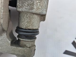 Суппорт тормозной передний левый Highlander 2 40