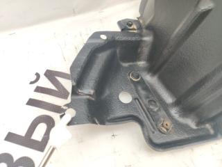 Подкрылок передний правый Rav4 30