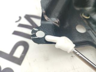 Подкрылок передний правый Rav4 30