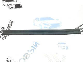 Запчасть уплотнитель двери задний правый Toyota Camry