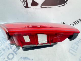 Фонарь крышки багажника задний правый Jetta 6