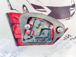 Фонарь крышки багажника задний правый Jetta 6