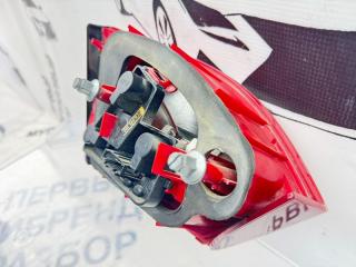 Фонарь крышки багажника задний правый Jetta 6