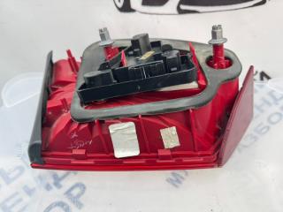 Фонарь крышки багажника задний правый Jetta 6