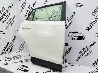 Дверь боковая задняя правая Rav4 40