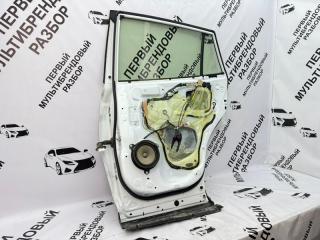 Дверь боковая задняя правая Rav4 40