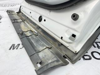 Дверь боковая задняя правая Rav4 40