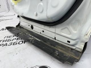 Дверь боковая задняя левая Rav4 40