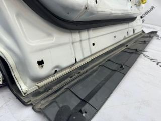 Дверь боковая передняя правая Rav4 40