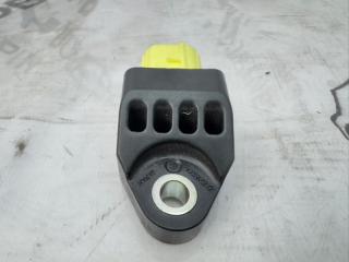 Датчик удара задний Toyota Rav4