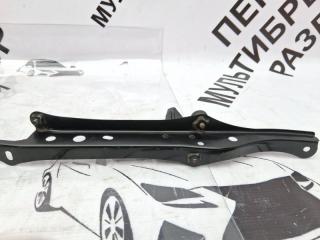 Центральная стойка кузова Land Cruiser Prado 120