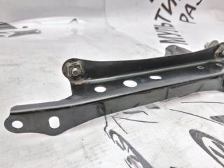 Центральная стойка кузова Land Cruiser Prado 120